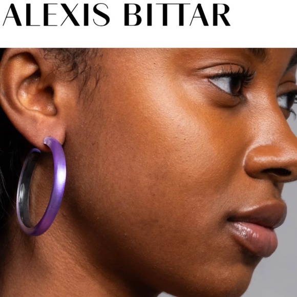 NWT Alexis Bittar Skinny Hoop Lucite Earrings - Picture 1 of 3
